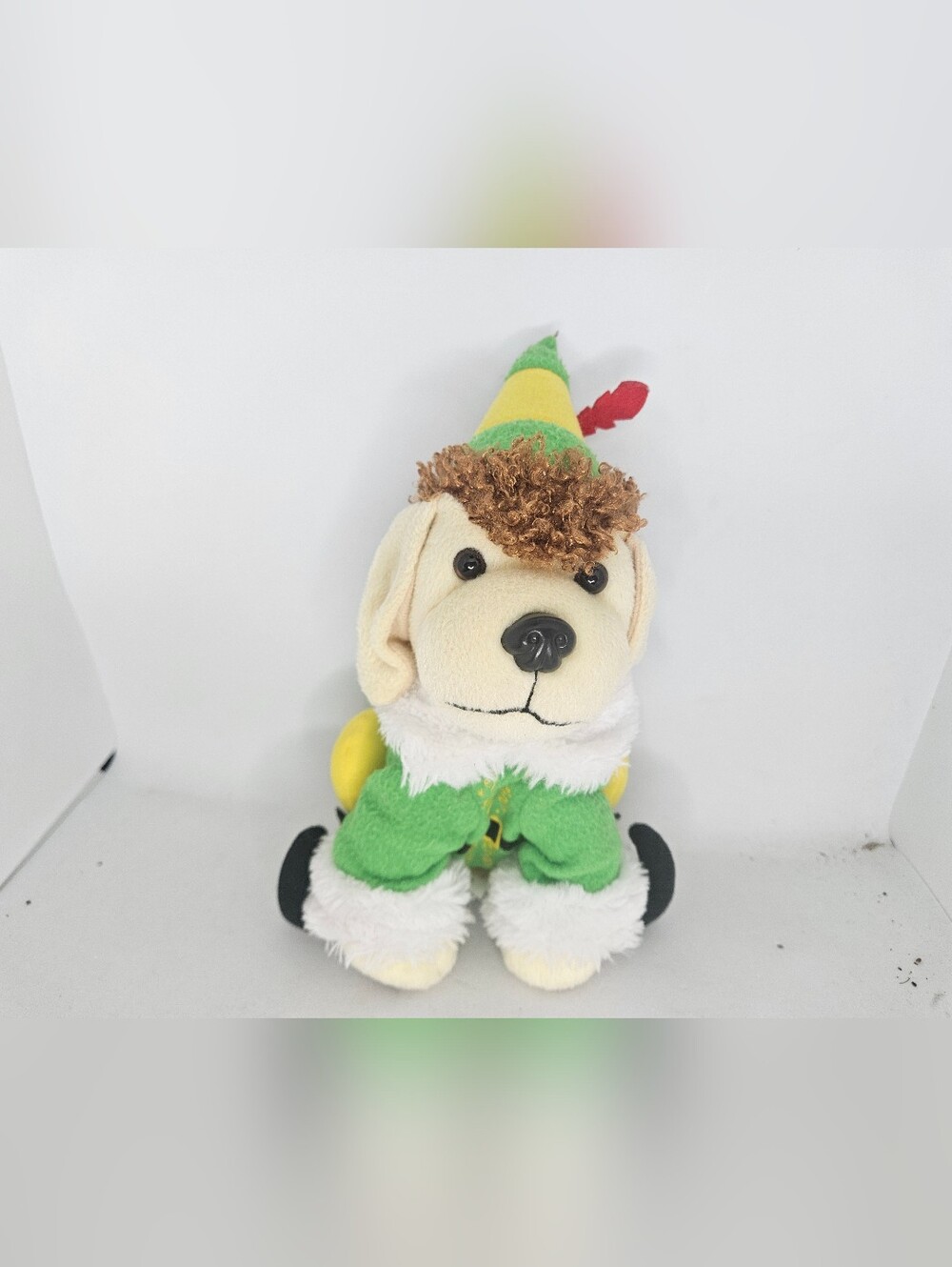 RARE Raising Cane’s BUDDY THE ELF Plush Dog 2015 Holiday Christmas Edition Used.